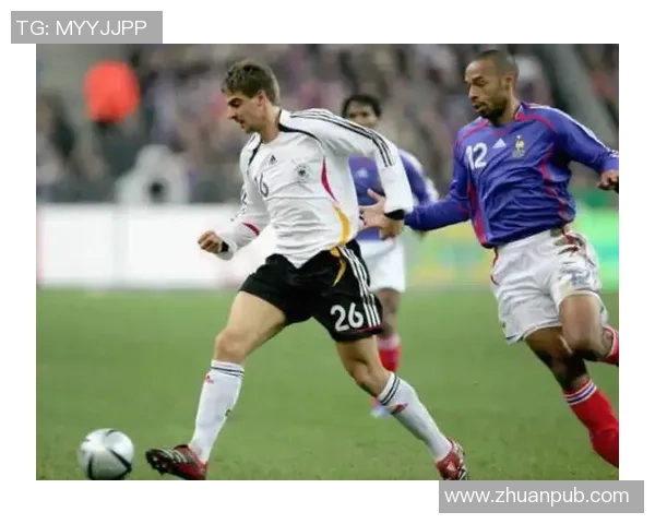 足球明星多什么来着揭秘他们背后的故事与成就 足球明星多什么来着揭秘他们背后的故事与成就