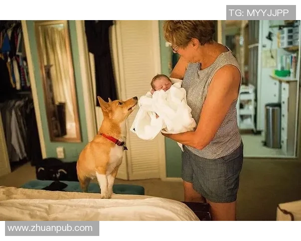 足球明星女友怀孕照曝光幸福瞬间引发网友热议与祝福