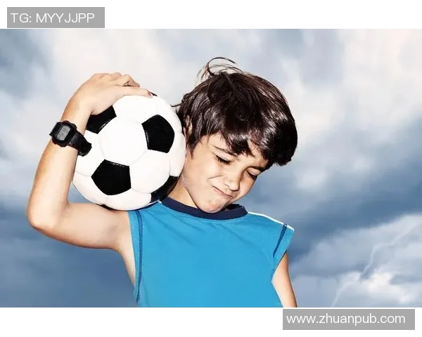 足球明星害羞瞬间大揭秘可爱表情尽在其中的精彩图片合集