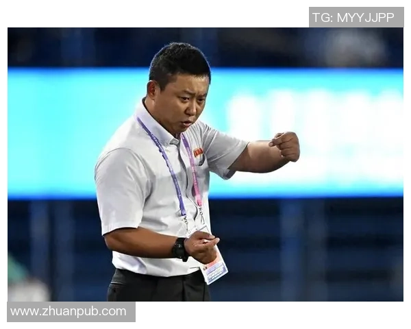 足球明星李玉的生平成就与精彩瞬间全景展示