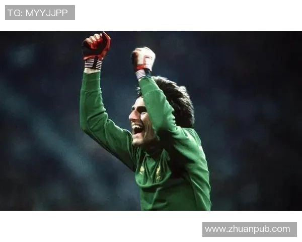 足球明星杰米希的传奇之路与辉煌成就揭秘