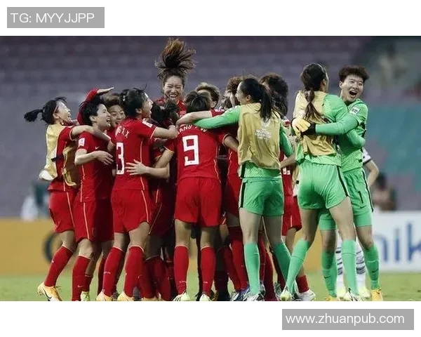 足球明星私密时刻揭秘捏脚视频引发球迷热议与关注