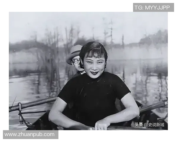 足球明星素颜现身街头化身乞丐引发热议揭示明星背后的真实生活 足球明星素颜现身街头化身乞丐引发热议揭示明星背后的真实生活