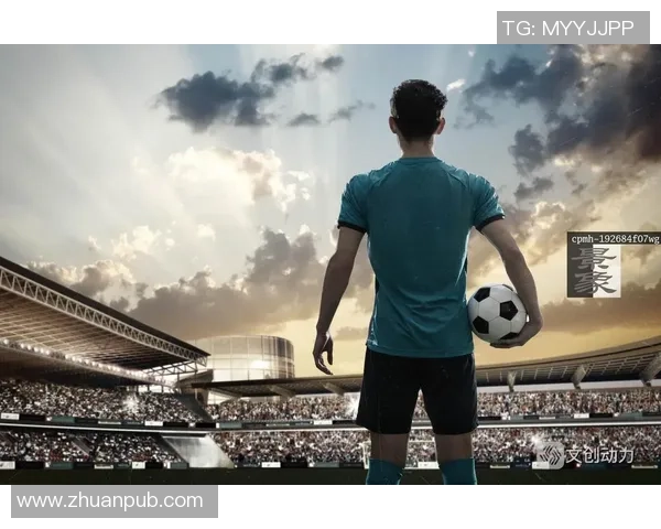 足球明星背影瞬间展现他们的独特魅力与奋斗历程图文合集 足球明星背影瞬间展现他们的独特魅力与奋斗历程图文合集