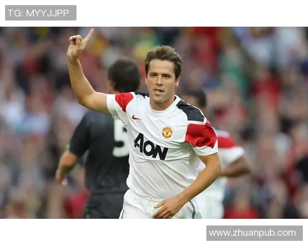 足球明星背后的阴暗面揭秘:那些不为人知的黑历史与争议事件 足球明星背后的阴暗面揭秘:那些不为人知的黑历史与争议事件